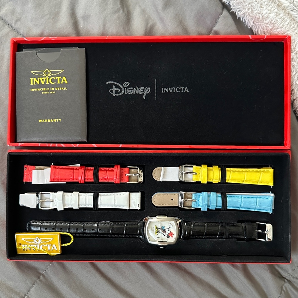 Minnie Mouse Limited Edition Invicta Watch
